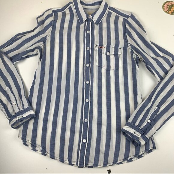 Hollister Cotton Blue Striped Button Up size Medium - Picture 9 of 13
